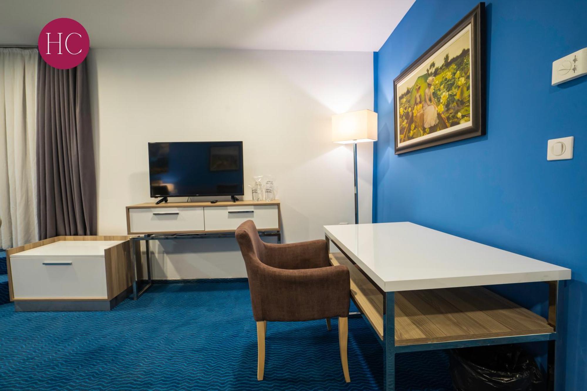 Central Hotel, Fitness And Spa Vinica ภายนอก รูปภาพ