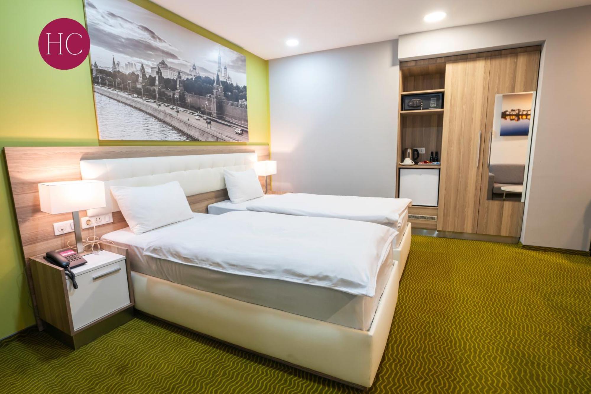 Central Hotel, Fitness And Spa Vinica ภายนอก รูปภาพ