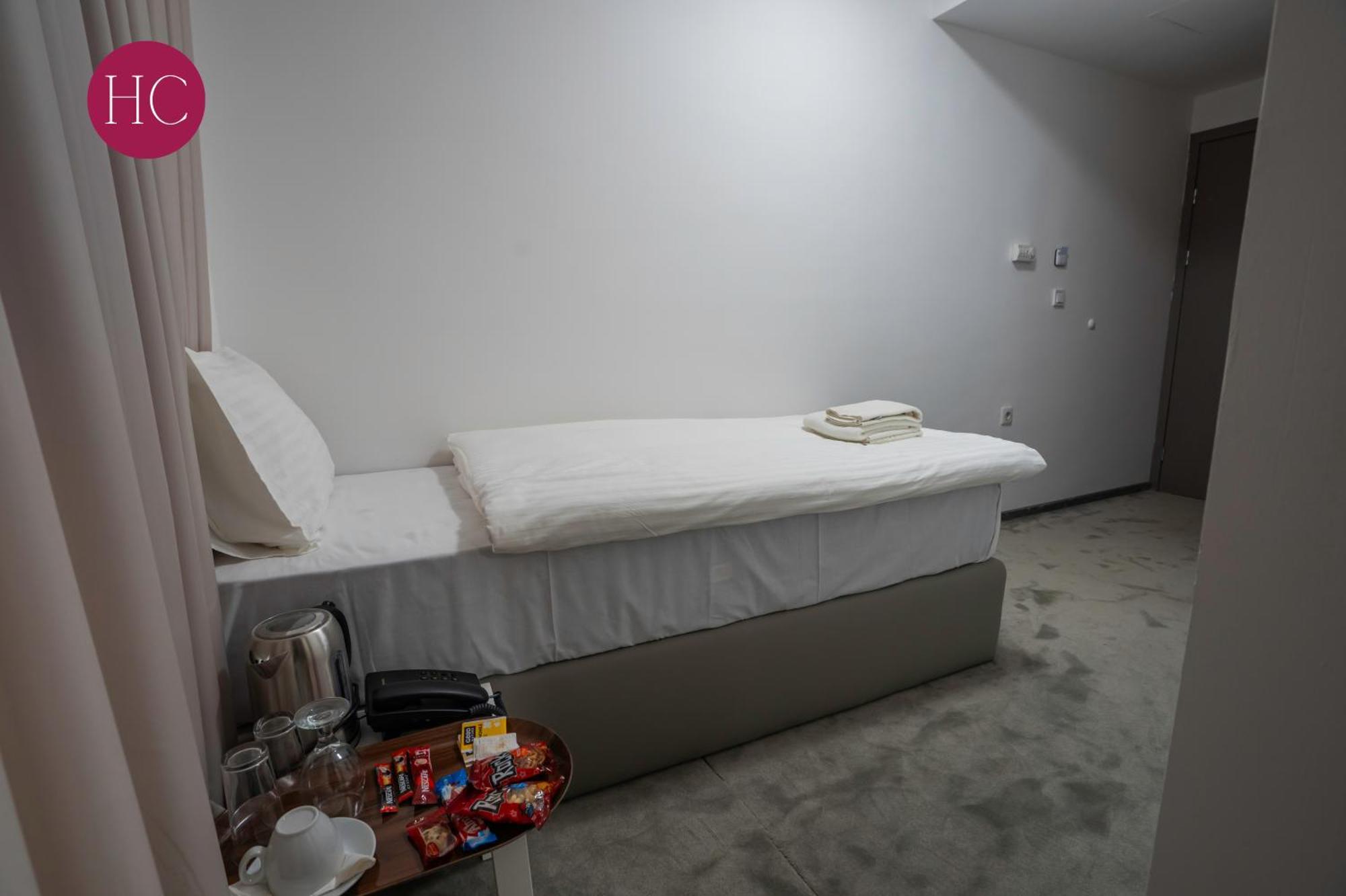 Central Hotel, Fitness And Spa Vinica ภายนอก รูปภาพ